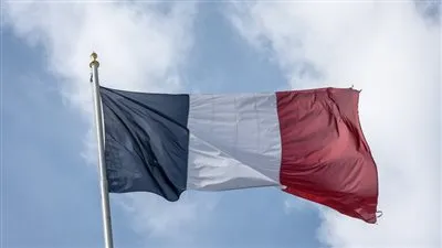 فرنسا تدعو إيران للعودة إلى المفاوضات النووية تفاديا لأي تصعيد