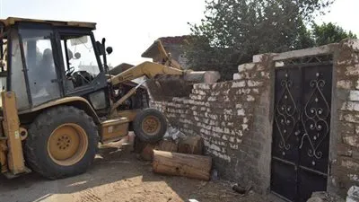 رفع 65 طن مخلفات وتراكمات بـ 3 قرى في محافظة المنيا