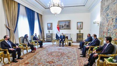 السيسي يناقش مع مستشار الأمن القومي الأمريكي مستجدات قضية سد النهضة