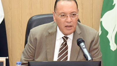 محافظ الشرقية عن مواعيد العمل الشتوية: 