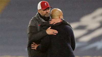 جوارديولا يمتدح كلوب قبل قمة ليفربول والسيتي