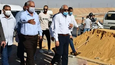محافظ الجيزة يزف بشرى سارة لسكان هضبة الأهرام