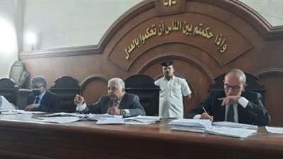 تأجيل محاكمة 