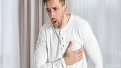 مع بداية الشهر العالمي لسرطان الثدي.. هذه أعراض المرض عند الرجال وطرق العلاج