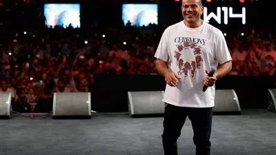 خلال ساعات.. عمرو دياب يطرح أغنية 