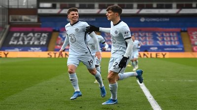 تشيلسي يوجه أنظاره صوب نجم إيطاليا الأول