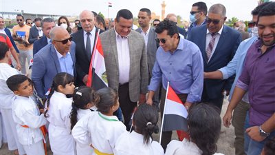 وزير الرياضة يفتتح ميدان الرماية وملعبا بنادي الصيد في البحيرة (صور)