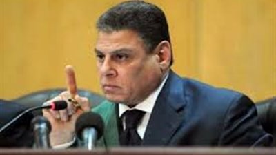 قرار عاجل من القاضي في محاكمة محمود عزت باقتحام الحدود الشرقية