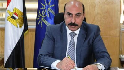 محافظ أسوان يوضح كيفية التعامل مع المعلم الغير حاصل على لقاح كورونا (فيديو)