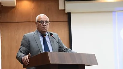 محافظ بورسعيد يشهد البرنامج التدريبي لشركة (OGS) لتنمية الموارد البشرية