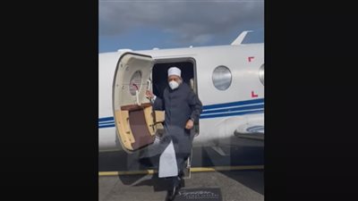 شاهد.. لحظة مغادرة شيخ الأزهر مركز العلاج الطبيعي متوجهًا لروما