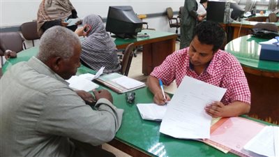 احتفالية تسليم تعويضات النوبيين منتصف سبتمبر.. محافظ أسوان لـ