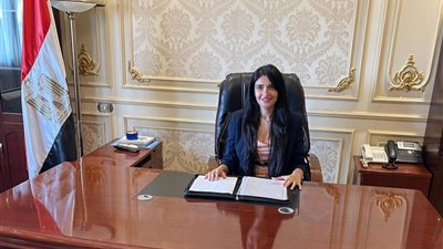 برلمانية: تأسيس أسطول سيارات إسعاف متنقلة خطوة يُحتذى بها