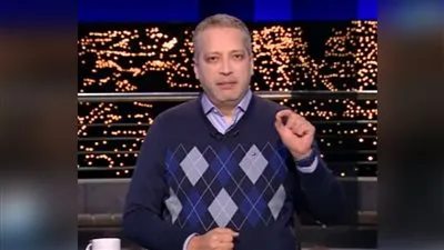 تامر أمين: تعطل مواقع السوشيال ميديا 