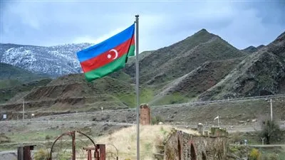 أذربيجان ترد على طهران بغلق مكتب ممثلية المرشد الايراني في باكو