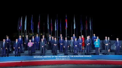 على الرغم من الضغط الفرنسي.. قادة الاتحاد الأوروبي ينقسمون حول استراتيجية الدفاع المشتركة