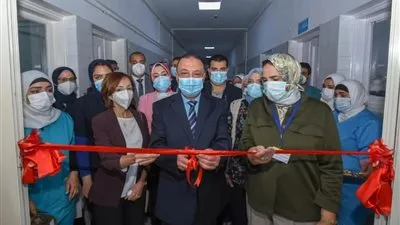 محافظ الإسكندرية يفتتح أعمال التطوير بمستشفى الحميات (صور)