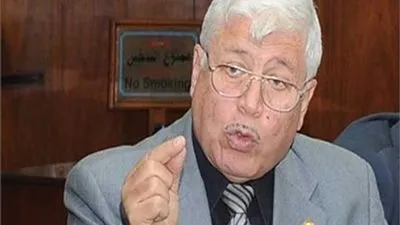 محمد الغباري عن إشادة السيسي باللواء سمير فرج: لمسة وفاء (فيديو)