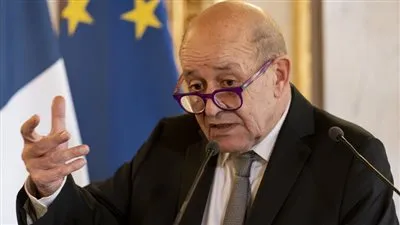 بسبب قضية الغواصات.. فرنسا تؤكد خطورة الأزمة مع الولايات المتحدة