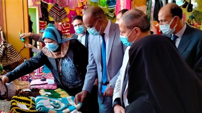 افتتاح المعرض السنوي لمنتجات فتيات مدارس التعليم المجتمعي بالفيوم