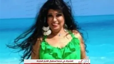 على الشاطئ.. فيفي عبده تخطف أنظار متابعيها عبر