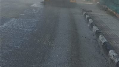 حملة مكبرة لرفع 25 طن أتربة بمدينة المنصورة (صور)