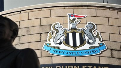 شبح الإقالة يطارد مدرب نيوكاسل يونايتد