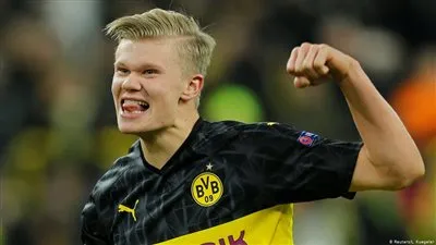 هالاند يحدد شرطين للانتقال إلى ناديه الجديد