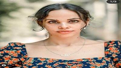 نور عمرو دياب تشارك الجمهور بصور حفل خطوبتها