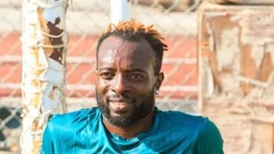 ستانلي يلمح إلى إمكانية عودته للزمالك من جديد