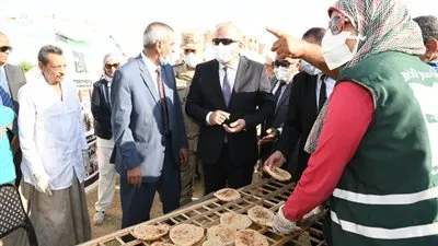 محافظ قنا يتفقد مركز الإيواء العاجل ضمن فعاليات 