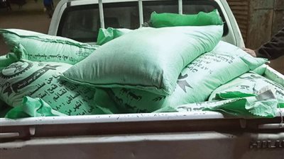 التحفظ على نصف طن دقيق مدعم قبل بيعه في السوق السوداء بالإسكندرية