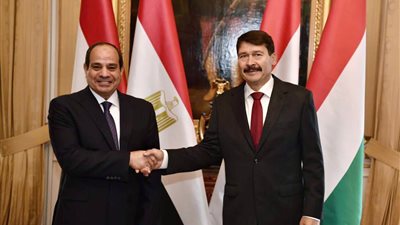 تفاصيل جلسة المباحثات بين الرئيس السيسي ونظيره المجري