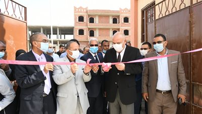 محافظ قنا يفتتح مدرسة الجمهورية الجديدة الثانوية