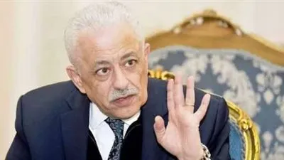 طارق شوقي يوقع اتفاقية مع 