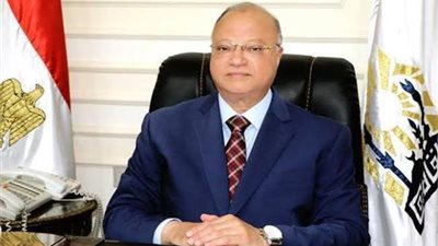 محافظ القاهرة يخفض تنسيق القبول للثانوية العامة لـ٢٢٠ درجة