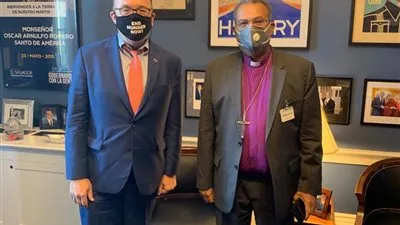 رئيس الطائفة الإنجيلية بمصر يقوم بجولة للولايات المتحدة الأمريكية 