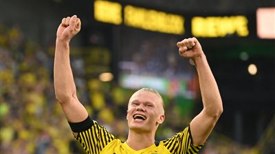 بايرن ميونخ ينسحب من صفقة هالاند