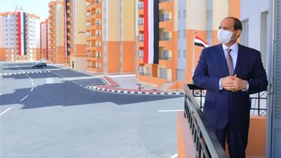 برلماني: افتتاح الرئيس للوحدات السكنية كاملة المفروشات أمر لايحدث في العالم 