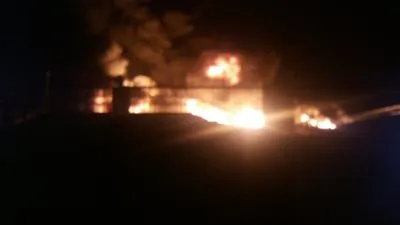 الحماية المدنية تحاول السيطرة على حريق مصنع ملابس بالمنطقة الاستثمارية بالإسماعيلية (صور وفيديو)