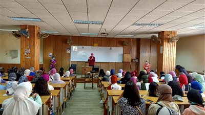 قسم اللغة الإيطالية بجامعة عين شمس ينظم يومًا تعريفيًا للطلاب الجدد