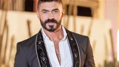 مصممة بدلة خالد سليم تكشف عن تفاصيل تكلفة الماس مليون دولار!