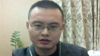 إعلامي صيني يكشف حقيقة حذف القرآن الكريم من تطبيقات آبل في بلاده