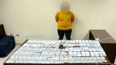 ضبط  متهم بالاتجار غير المشروع في النقد الأجنبي بالدقهلية 