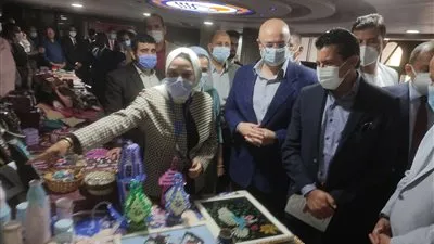 افتتاح معرض منتجات مراكز الشباب بحضور محافظ بنى سويف ووزير الرياضة