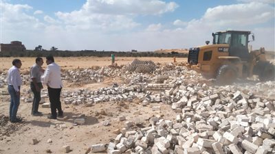 محافظ الفيوم: إزالة حالات تعد وبناء على أملاك الدولة ضمن الموجة 18