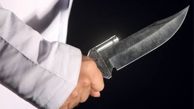 بعد 3 أيام من الزفاف.. شاب يطعن عروسته بسكين في الدقهلية