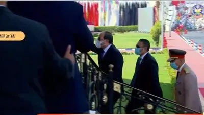 شاهد.. كيف استقبل أهالي خريجي طلبة كلية الشرطة الرئيس السيسي