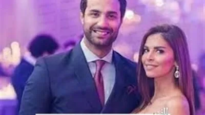 في عيد زواجهم.. كريم فهمي يكشف سر اللقاء الأول بينه وبين زوجته