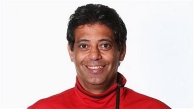 هاني رمزي يدرس الترشح على عضوية مجلس إدارة الأهلي